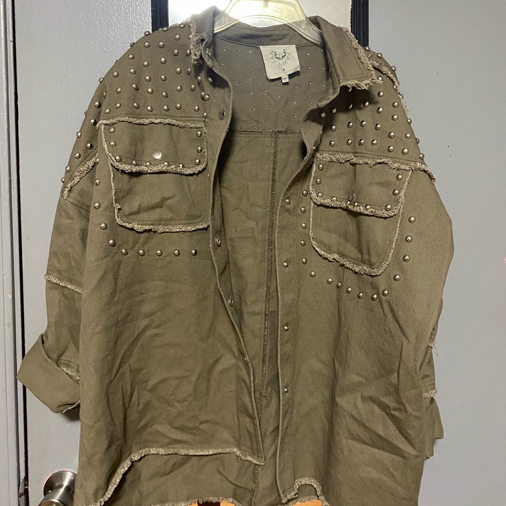 Fantastic fawn oversized army green jacket